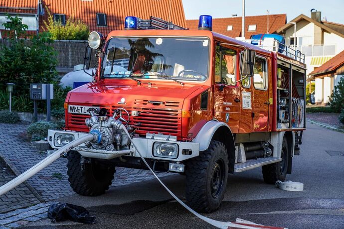 Althuette-Sechselberg: Gartenhuette in Brand