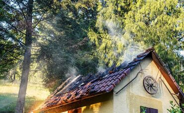Gartenhütte in Althütte-Sechselberg brennt ab - 15000 Euro Schaden
