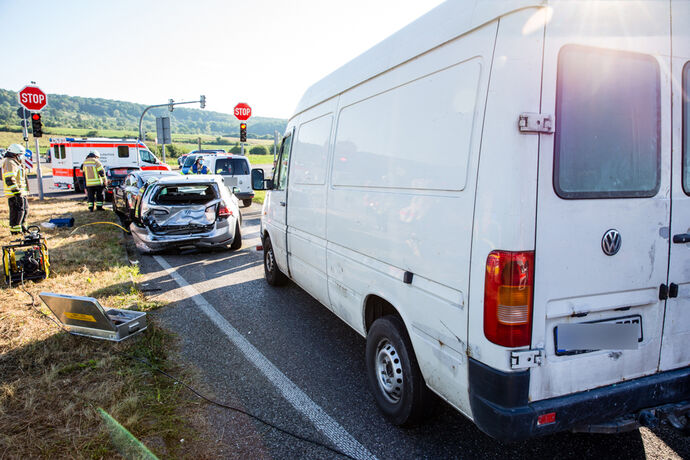 Unfall, Todeskreuzung, Ludwigsburger Str. & L1197, Fellbach-Oeffingen, 06.08.2020.