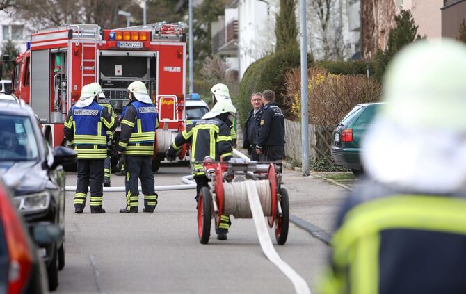 Brand Wäschetrockner Waiblingen Feuerwehr Feuer brennt_2