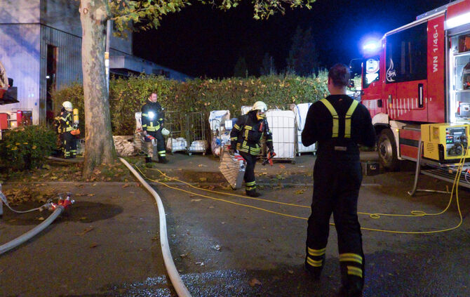 Brand in Waiblinger Wäscherei - Bild 17_1