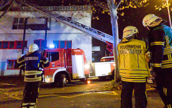 Brand in Waiblinger Wäscherei - Bild 13_5